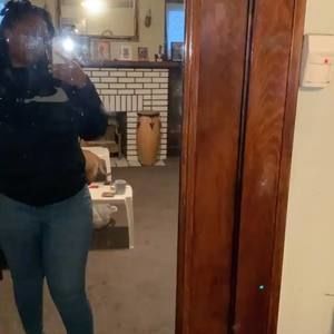 Meet your Posher, Janaisha